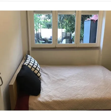 Apartment With 3 Bedrooms In Lisboa, With Enclosed Garden And Wifi - 2 *
